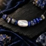 گردنبند مروارید باروک و سنگ لاجورد آرشیدا | PERSORA Arshida Lapis & Baroque Pearl Necklace