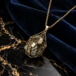 گردنبند طلا و پیریت راف پرسورا | Persora Raw Pyrite Geometric Pendant